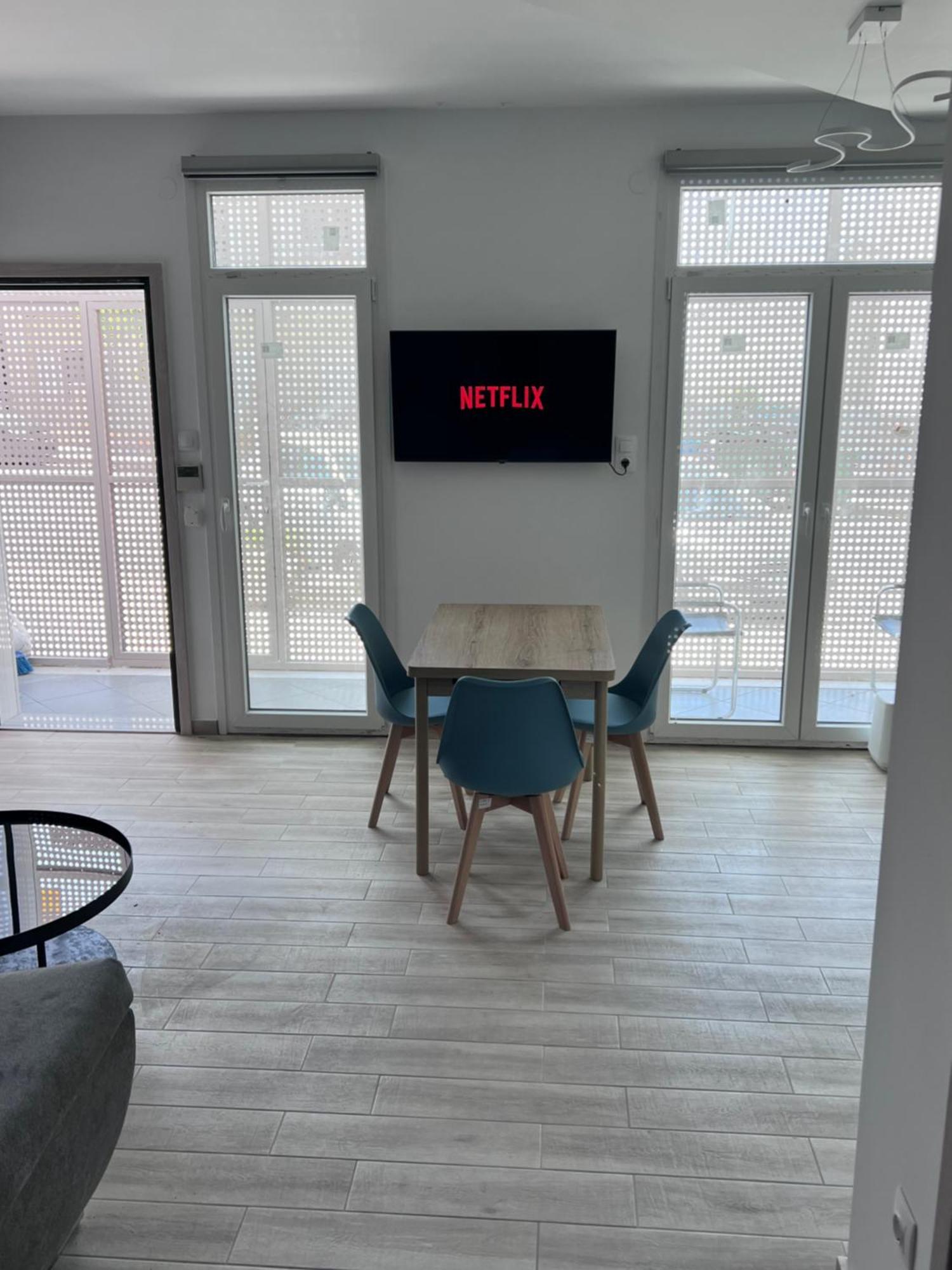 F Apartment テッサロニキ エクステリア 写真